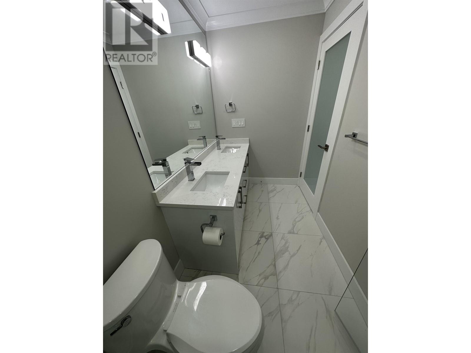 1108 Roma Avenue, New Westminster, British Columbia  V3M 0M4 - Photo 6 - R2805744