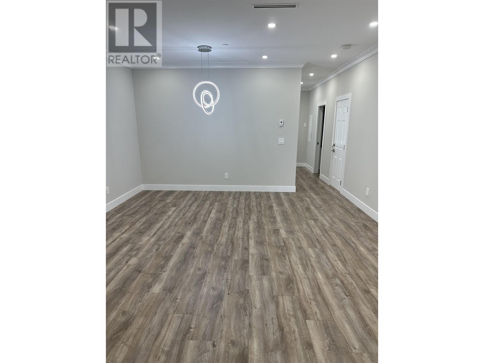 1108 Roma Avenue, New Westminster, British Columbia  V3M 0M4 - Photo 24 - R2805744