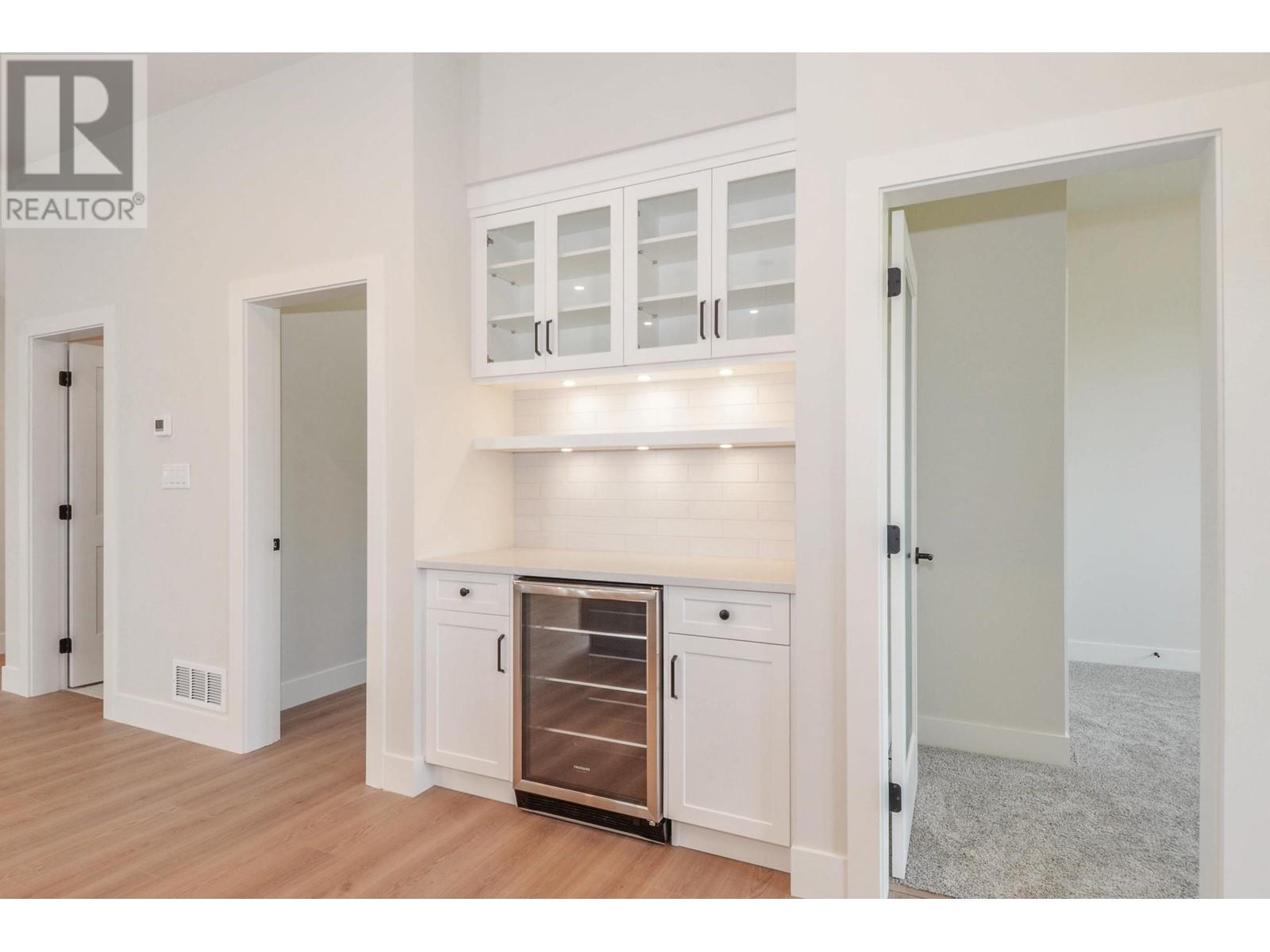 20865 Golf Lane, Maple Ridge, British Columbia  V2X 1M1 - Photo 14 - R2806194