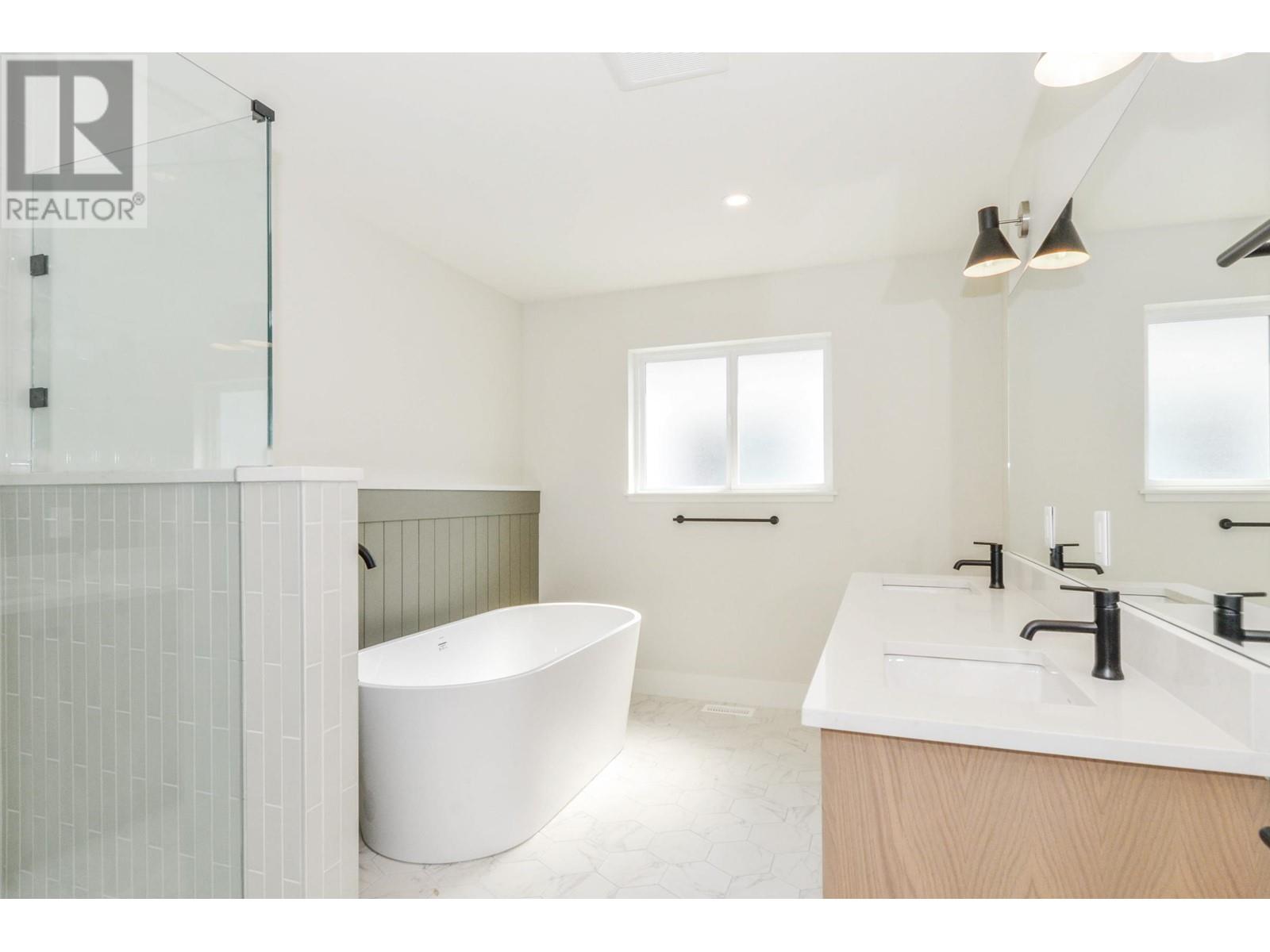 20871 Golf Lane, Maple Ridge, British Columbia  V2X 1M1 - Photo 22 - R2806144
