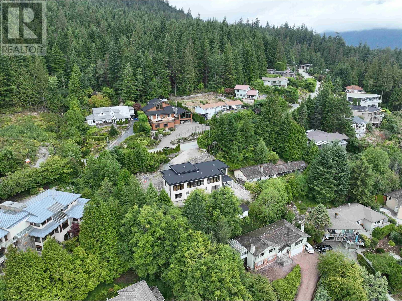 567 Ballantree Road, West Vancouver, British Columbia  V7S 1W4 - Photo 7 - R2806245