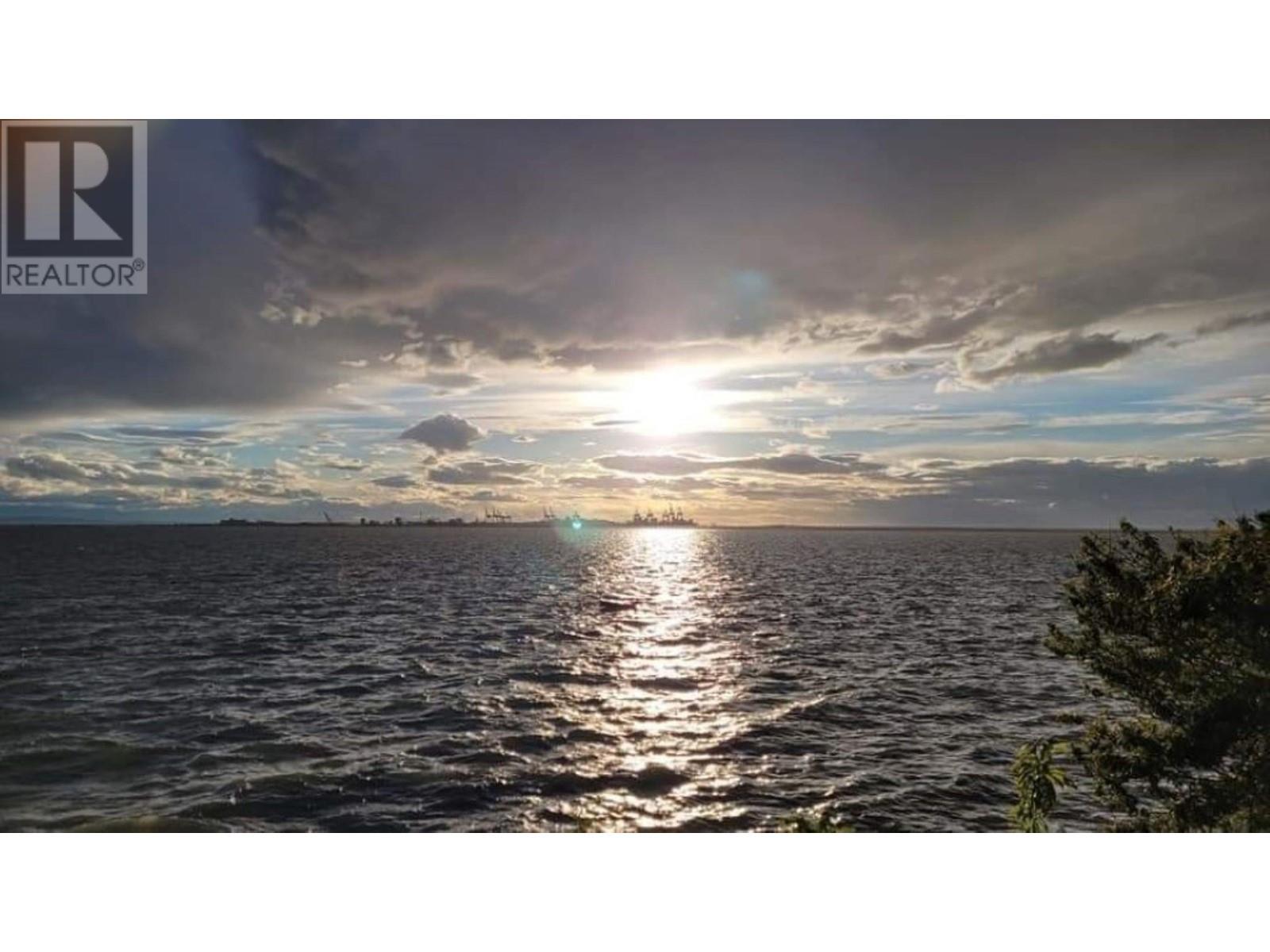 170 Tsawwassen Beach Road, Delta, British Columbia  V4M 2J2 - Photo 10 - R2806321