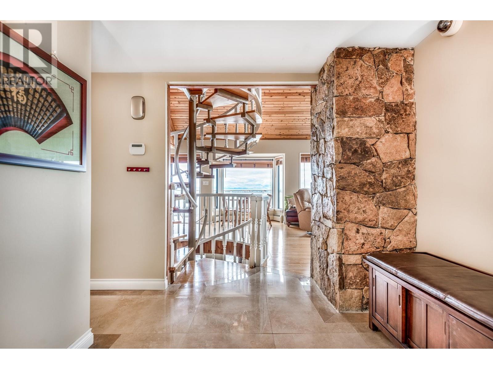 170 Tsawwassen Beach Road, Delta, British Columbia  V4M 2J2 - Photo 13 - R2806321