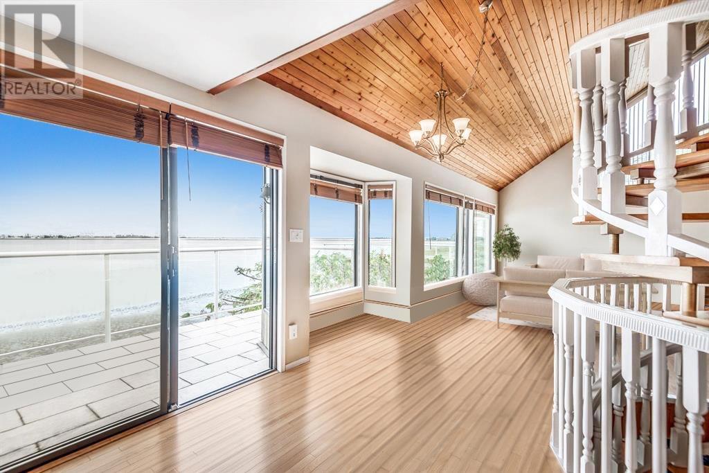 170 Tsawwassen Beach Road, Delta, British Columbia  V4M 2J2 - Photo 2 - R2806321