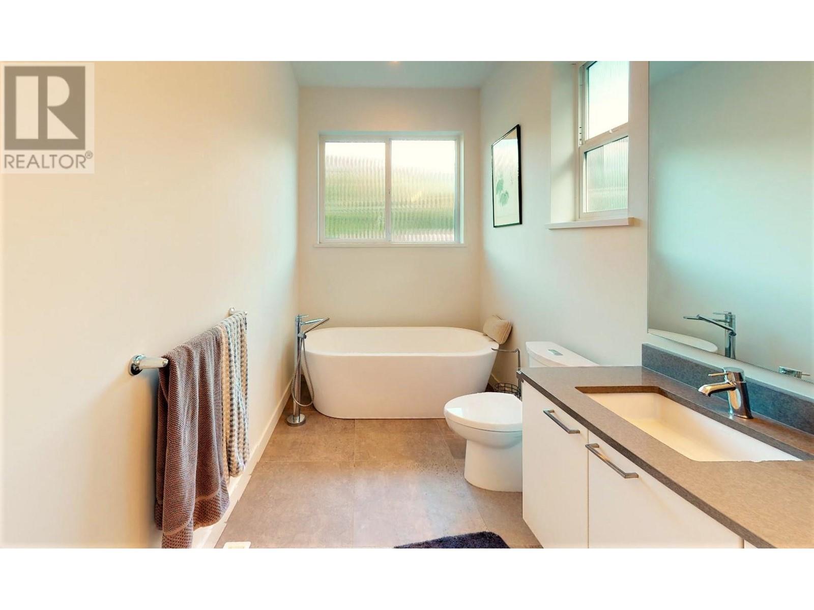 39248 Cardinal Drive, Squamish, British Columbia  V8B 0V3 - Photo 18 - R2805550