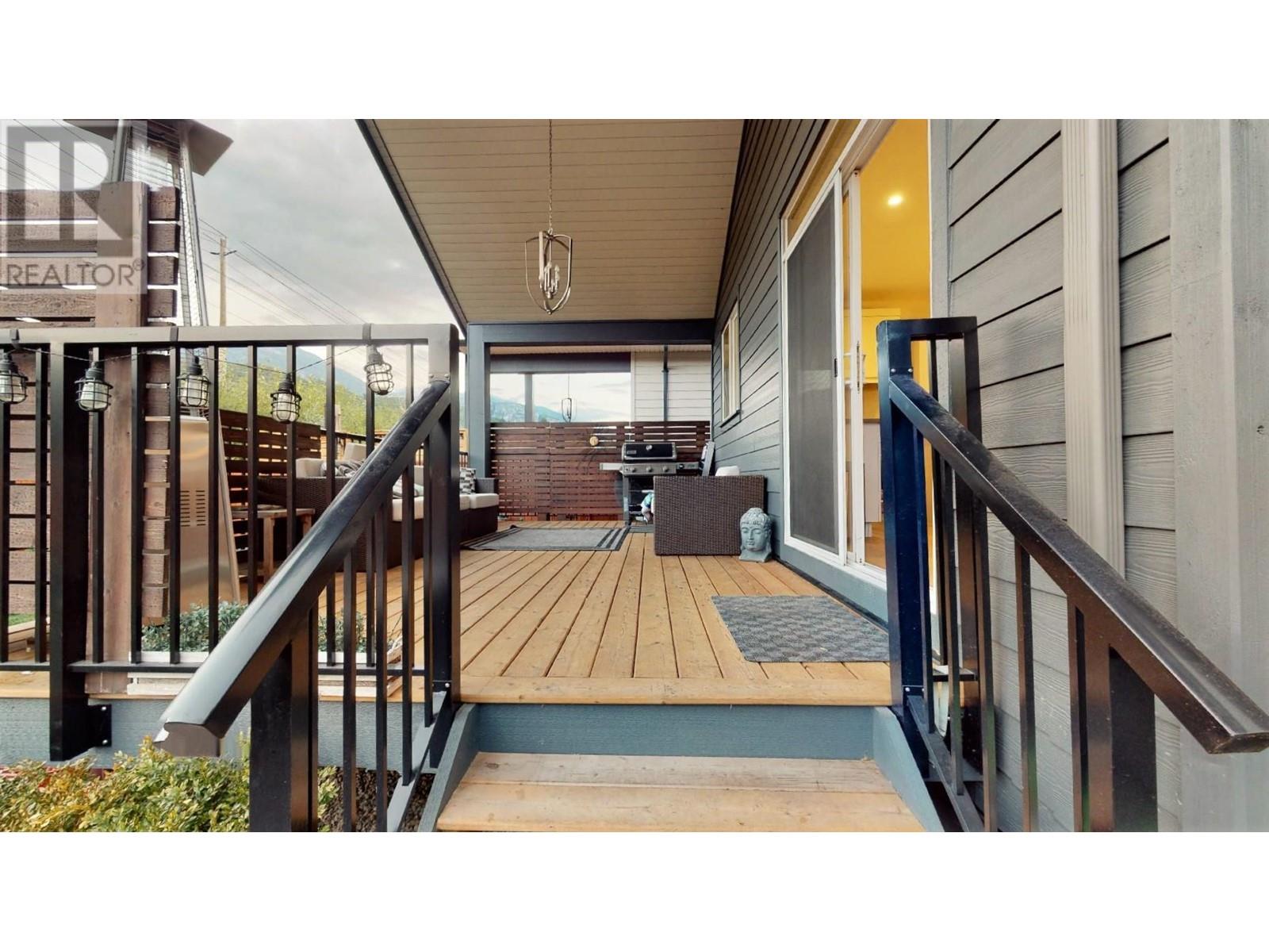 39248 Cardinal Drive, Squamish, British Columbia  V8B 0V3 - Photo 30 - R2805550