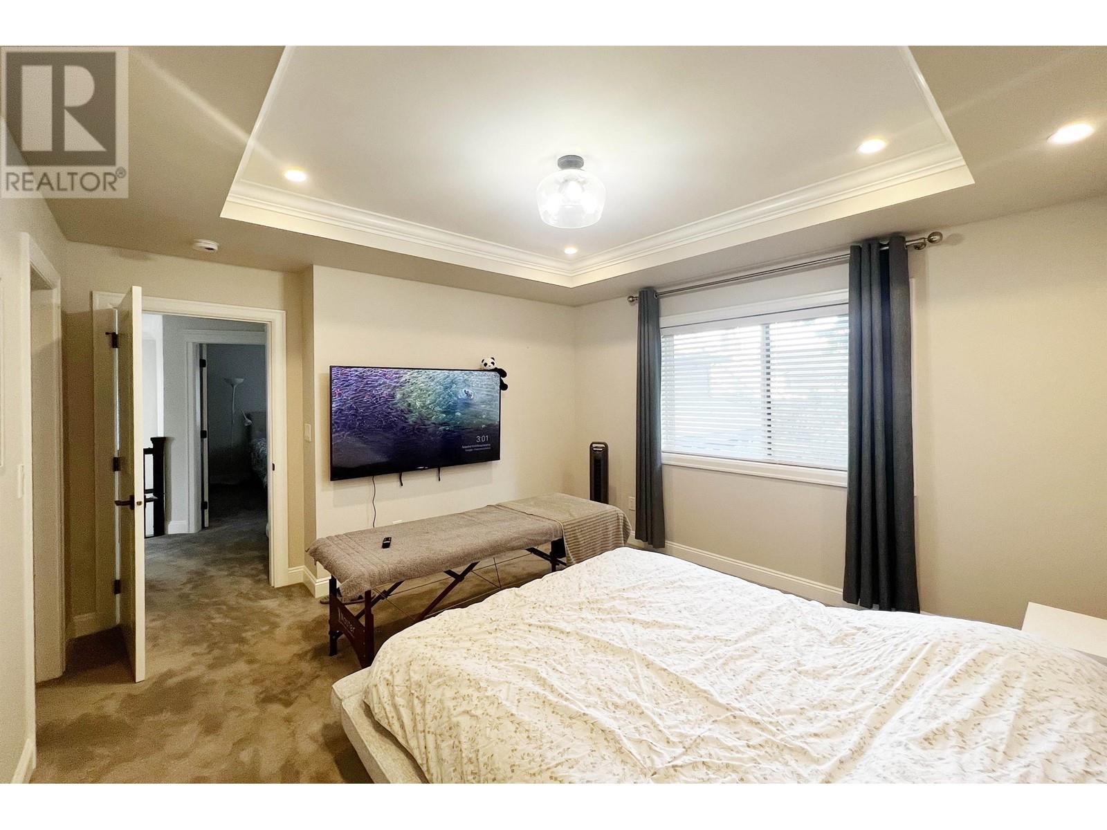 202 Seventh Avenue, New Westminster, British Columbia  V3L 4H6 - Photo 19 - R2806264