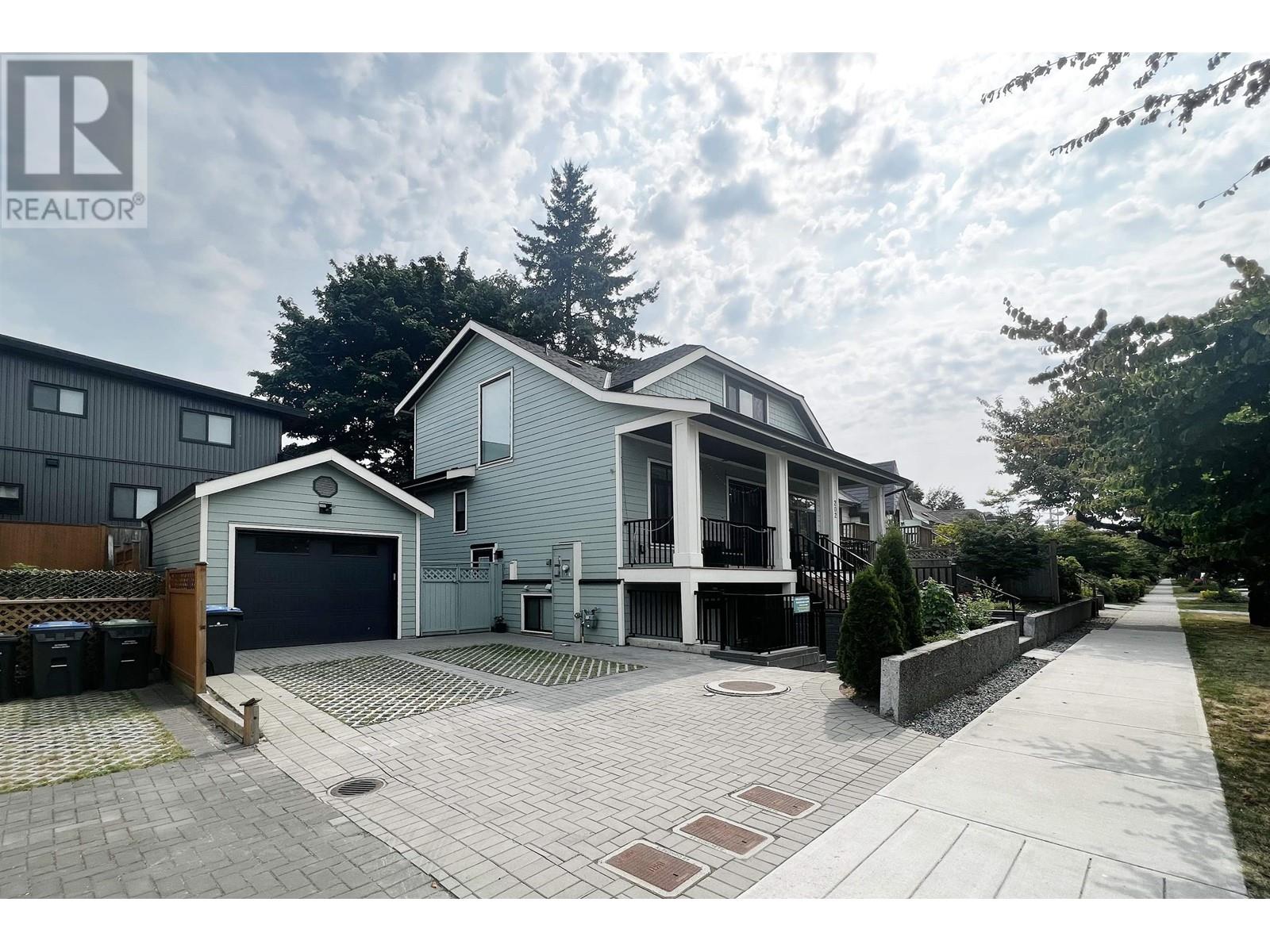 202 Seventh Avenue, New Westminster, British Columbia  V3L 4H6 - Photo 27 - R2806264