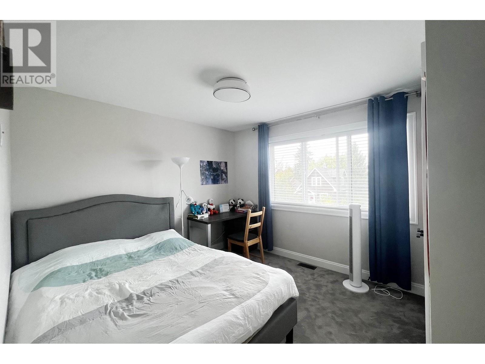 202 Seventh Avenue, New Westminster, British Columbia  V3L 4H6 - Photo 24 - R2806264