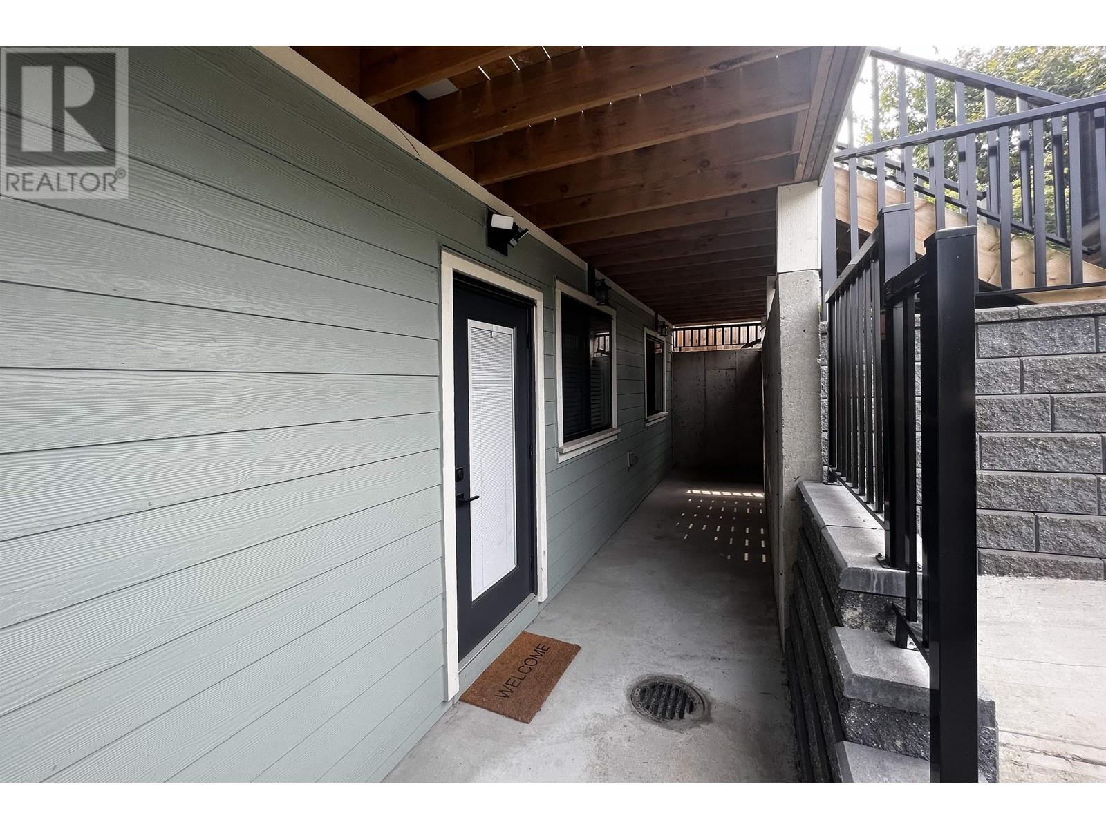 202 Seventh Avenue, New Westminster, British Columbia  V3L 4H6 - Photo 28 - R2806264