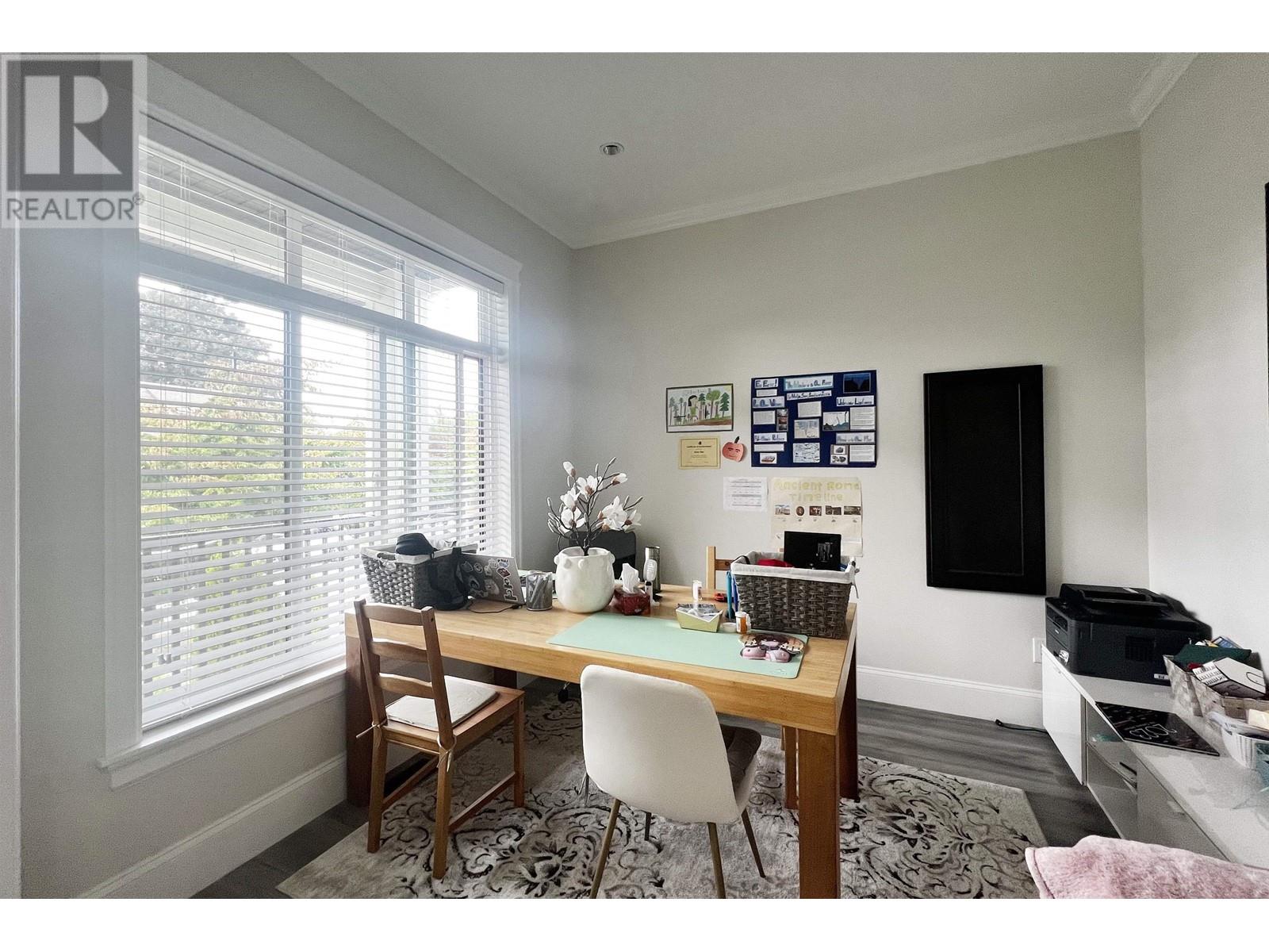 202 Seventh Avenue, New Westminster, British Columbia  V3L 4H6 - Photo 11 - R2806264