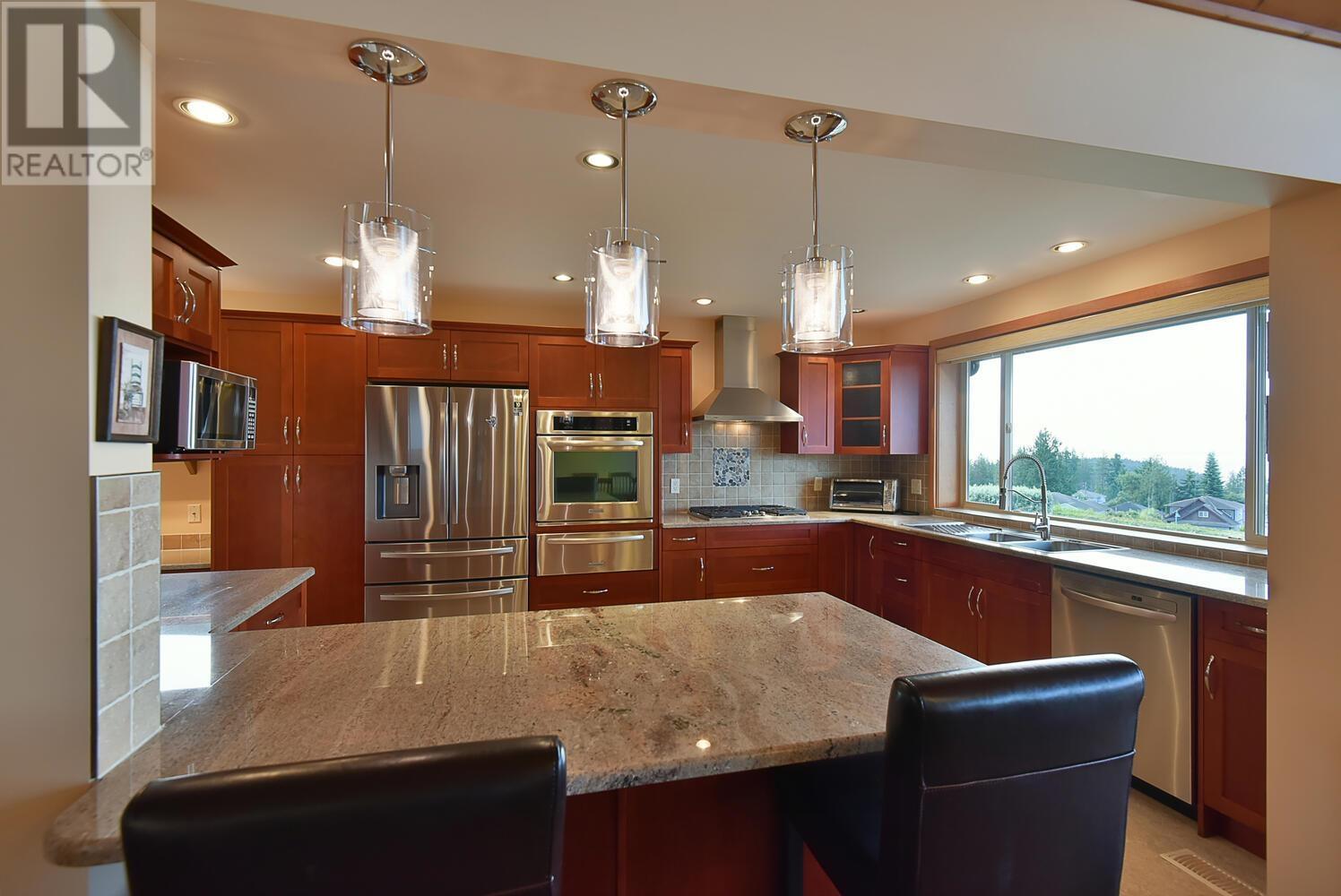 6371 Samron Road, Sechelt, British Columbia  V7Z 0N6 - Photo 17 - R2806366