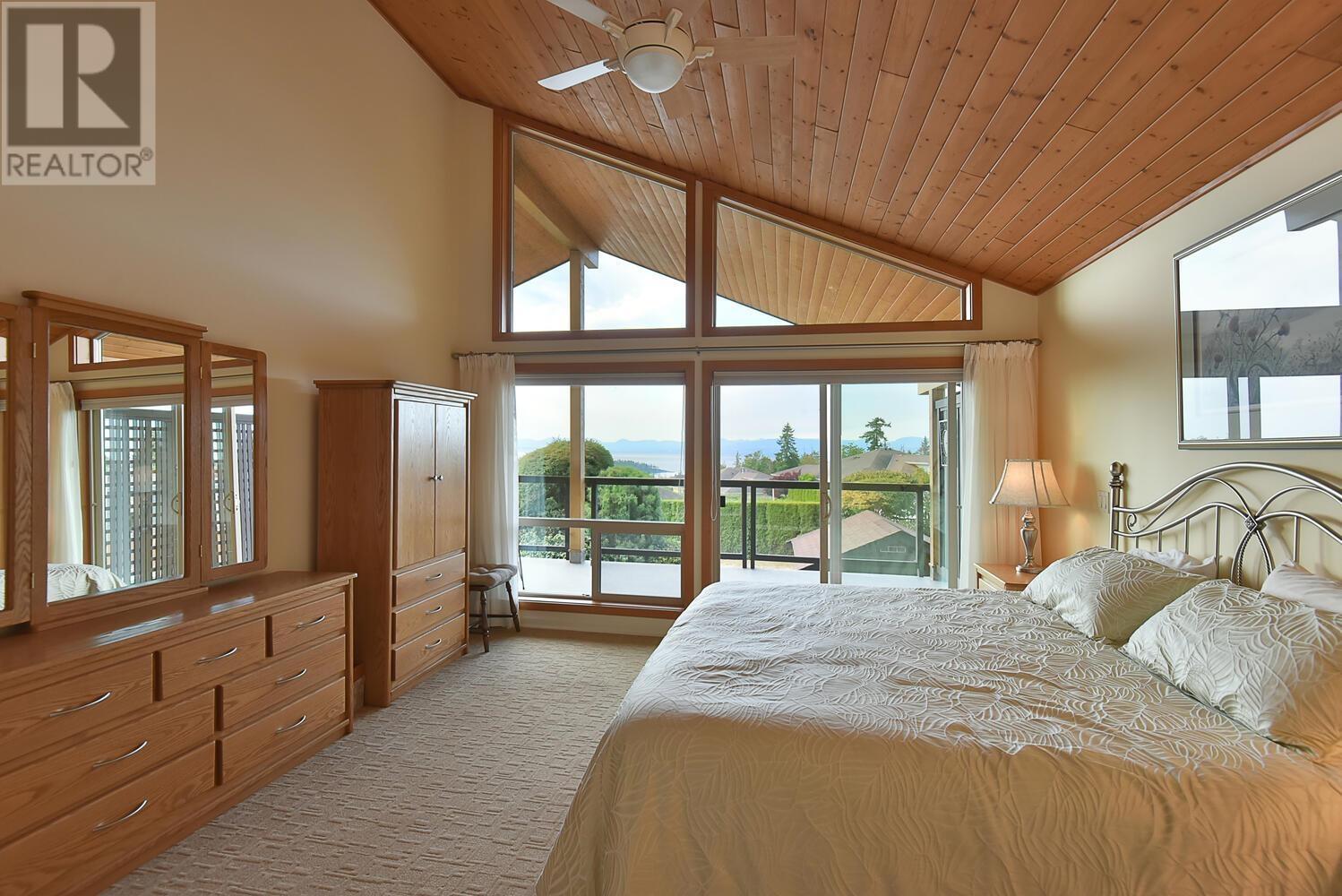 6371 Samron Road, Sechelt, British Columbia  V7Z 0N6 - Photo 25 - R2806366