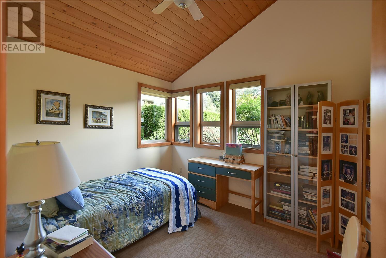 6371 Samron Road, Sechelt, British Columbia  V7Z 0N6 - Photo 26 - R2806366