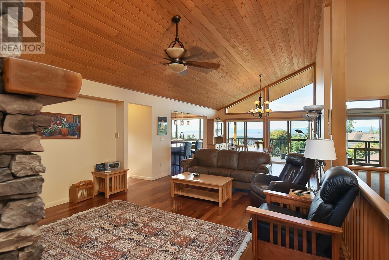 6371 Samron Road, Sechelt, British Columbia  V7Z 0N6 - Photo 7 - R2806366