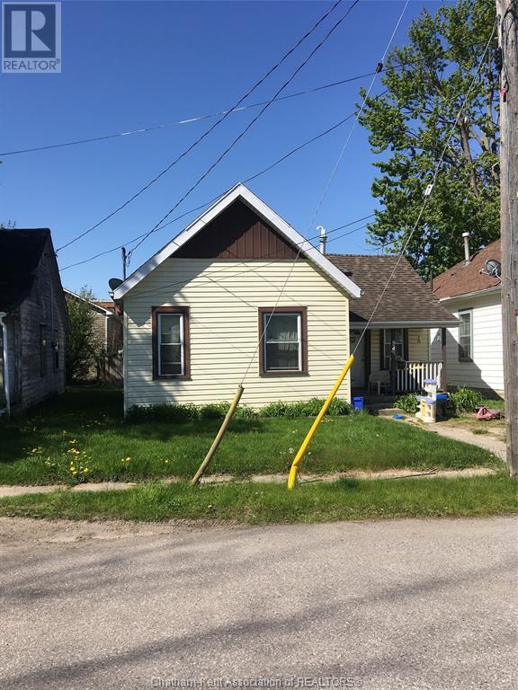 40 Richmond Street, Chatham, Ontario N7M 1N6 - Photo 6 - 23015822