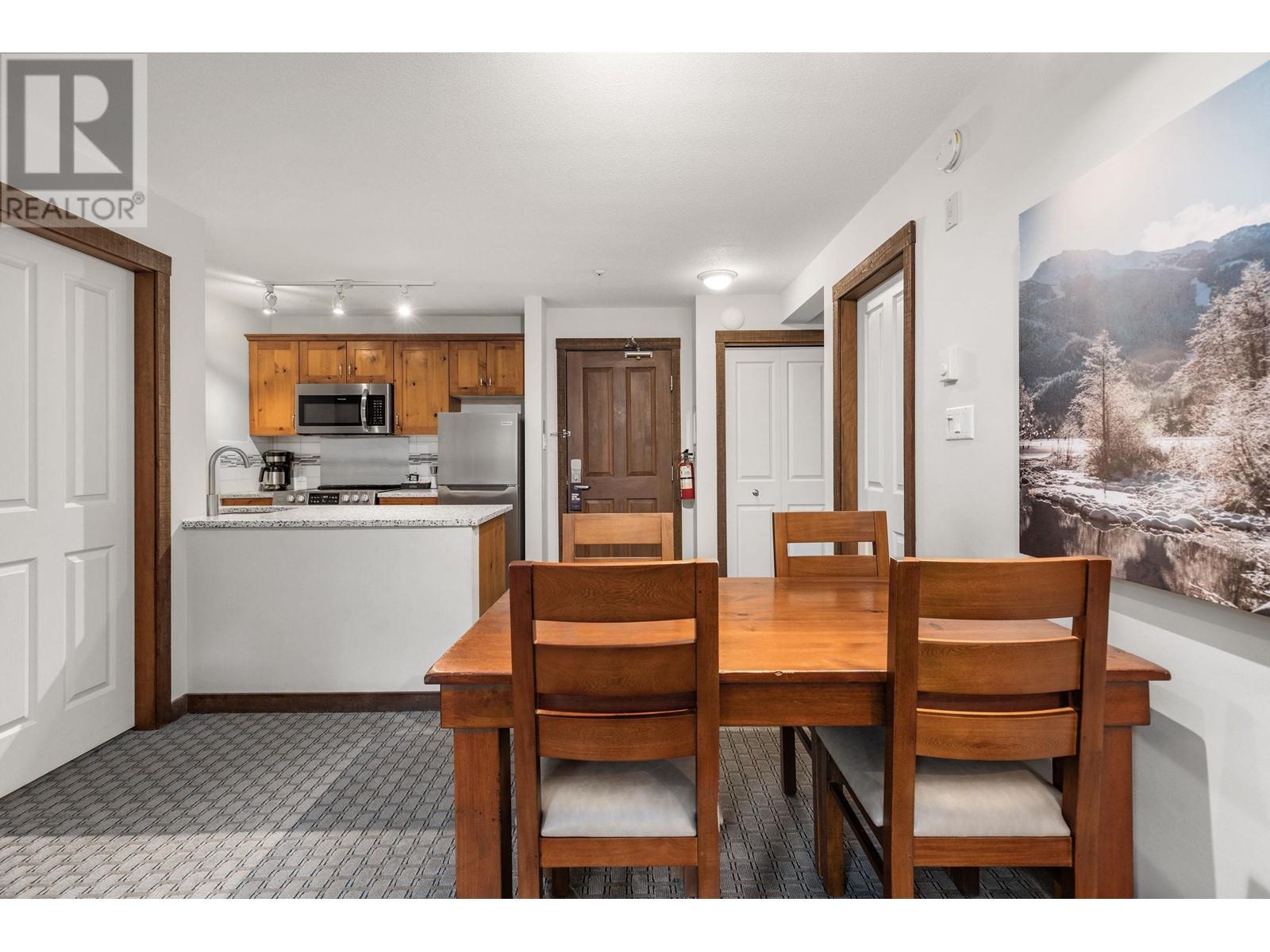 352 4899 Painted Cliff Road, Whistler, British Columbia  V8E 1E2 - Photo 3 - R2805580