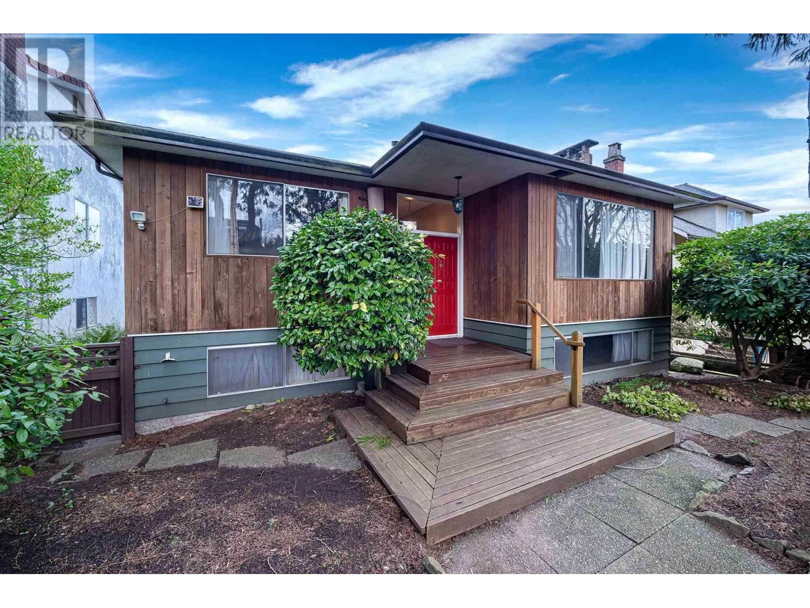 3845 W 14th Avenue, Vancouver, British Columbia  V6R 2X1 - Photo 3 - R2806213
