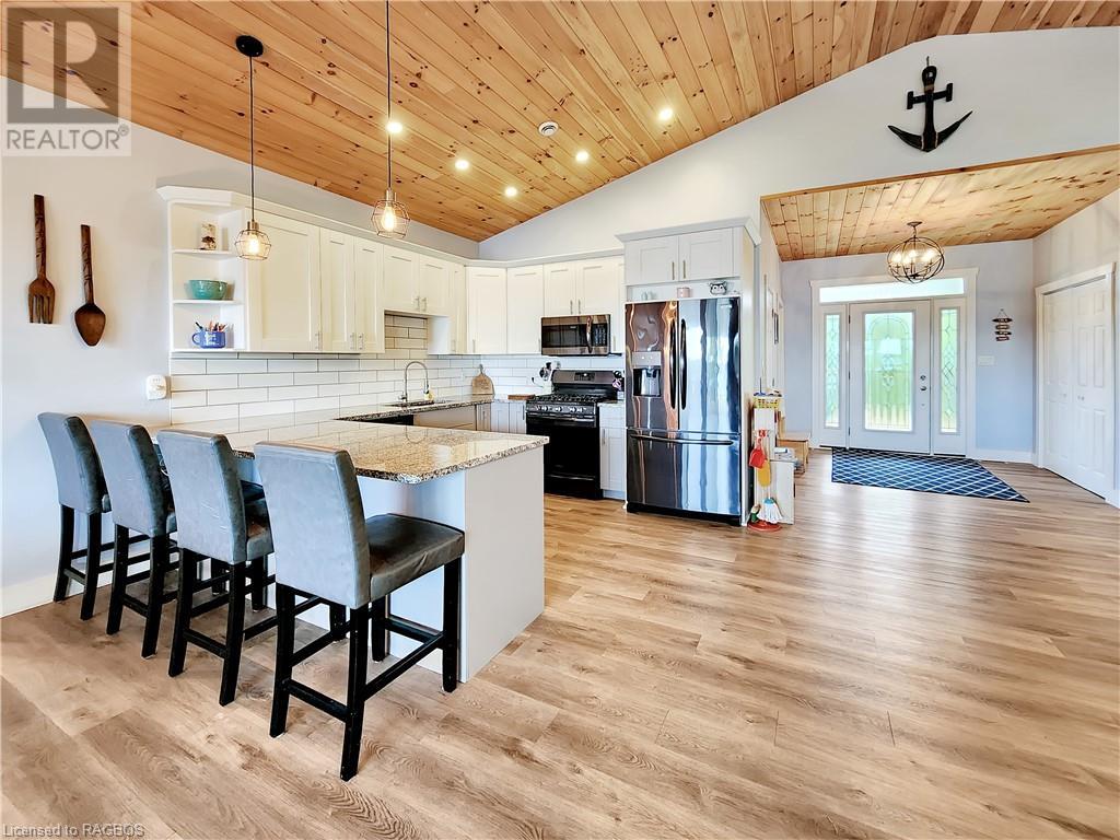 118 Walter Charman Drive, Stokes Bay, Ontario N0H 2M0 - Photo 14 - 40460934