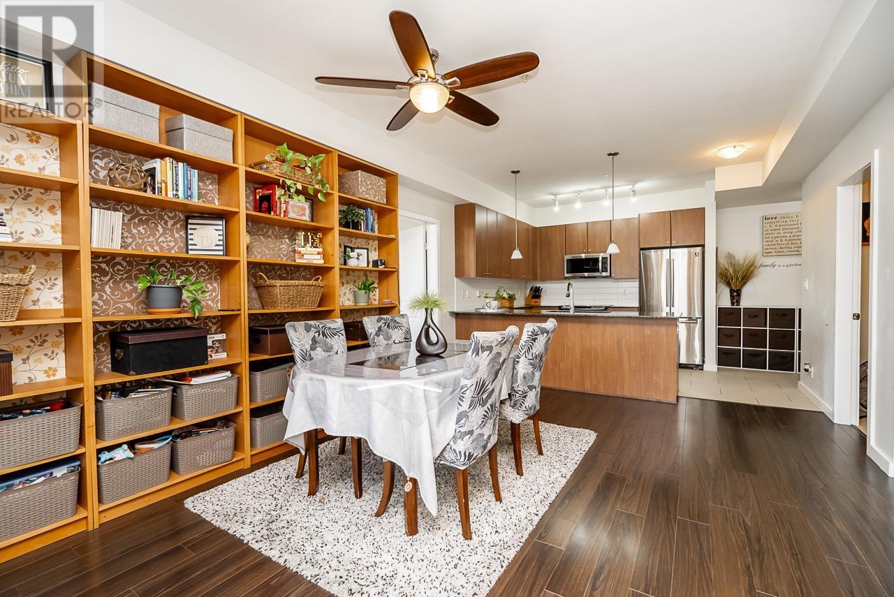 304 265 Ross Drive, New Westminster, British Columbia  V3L 0C8 - Photo 14 - R2803740