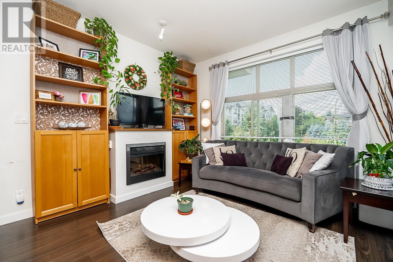 304 265 Ross Drive, New Westminster, British Columbia  V3L 0C8 - Photo 17 - R2803740