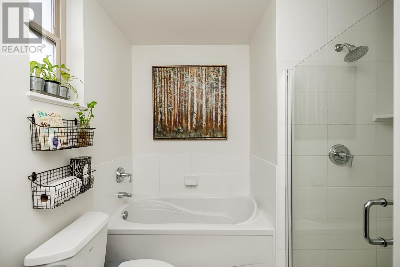 304 265 Ross Drive, New Westminster, British Columbia  V3L 0C8 - Photo 21 - R2803740