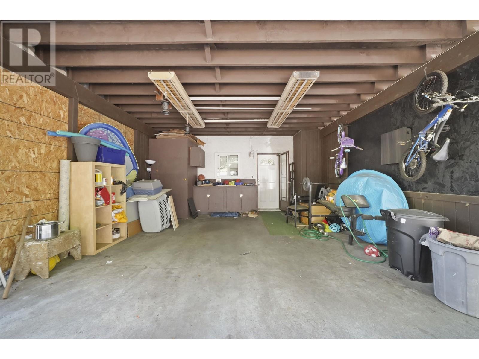 21460 Mayo Place, Maple Ridge, British Columbia  V2X 2K9 - Photo 21 - R2806438
