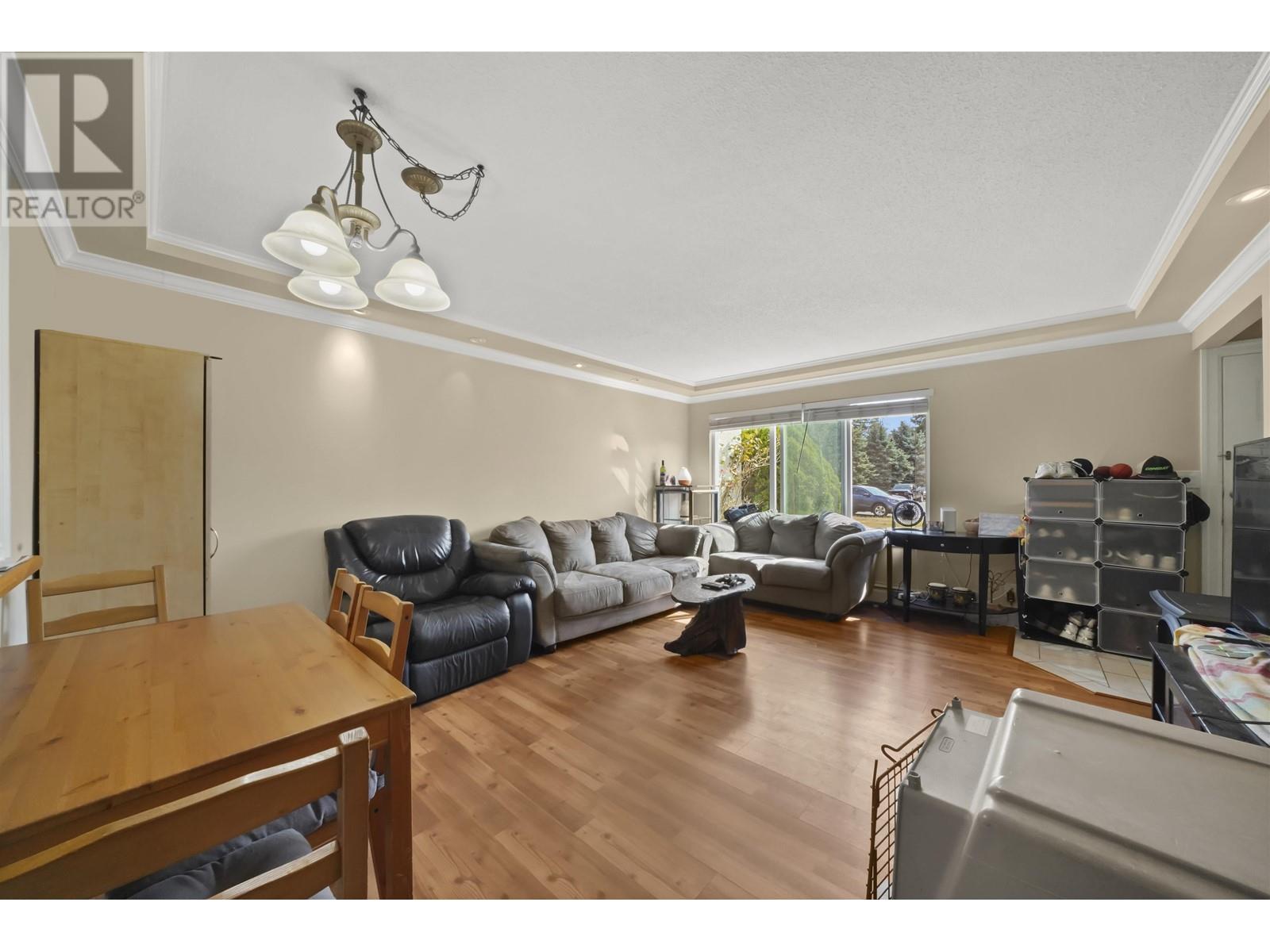 21460 Mayo Place, Maple Ridge, British Columbia  V2X 2K9 - Photo 6 - R2806438