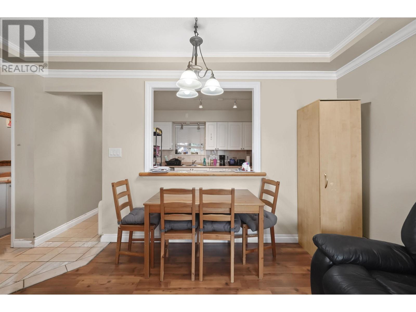 21460 Mayo Place, Maple Ridge, British Columbia  V2X 2K9 - Photo 7 - R2806438