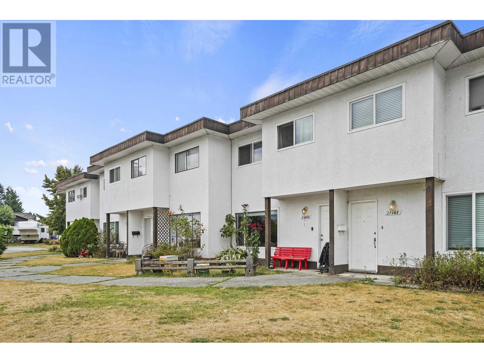 21466 Mayo Place, Maple Ridge, British Columbia  V2X 2K9 - Photo 2 - R2806439