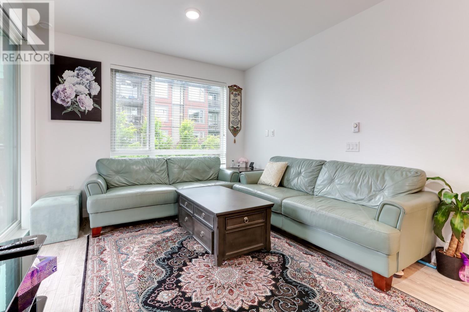 202 2382 Atkins Avenue, Port Coquitlam, British Columbia  V3C 0G7 - Photo 4 - R2806454