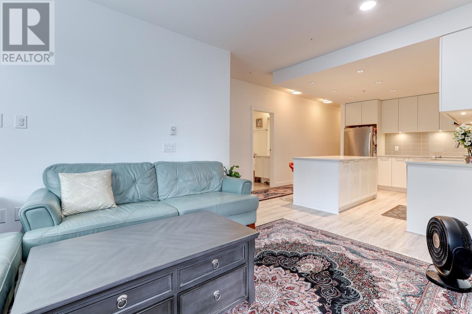 202 2382 Atkins Avenue, Port Coquitlam, British Columbia  V3C 0G7 - Photo 5 - R2806454