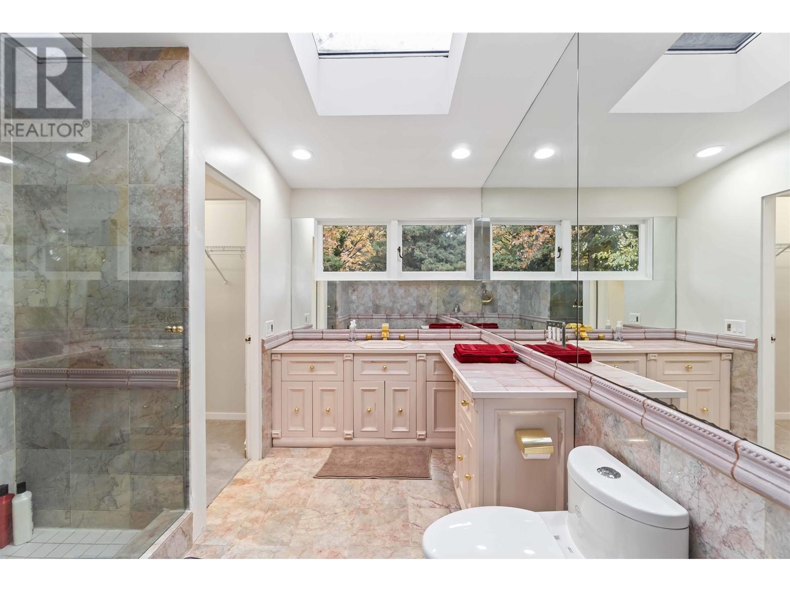6137 Collingwood Place, Vancouver, British Columbia  V6N 1V2 - Photo 9 - R2801076