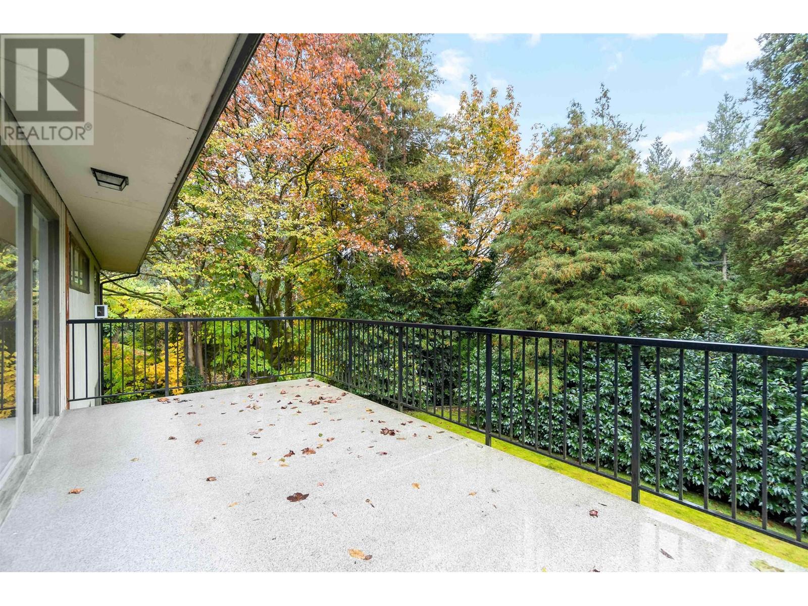 6137 Collingwood Place, Vancouver, British Columbia  V6N 1V2 - Photo 7 - R2801076