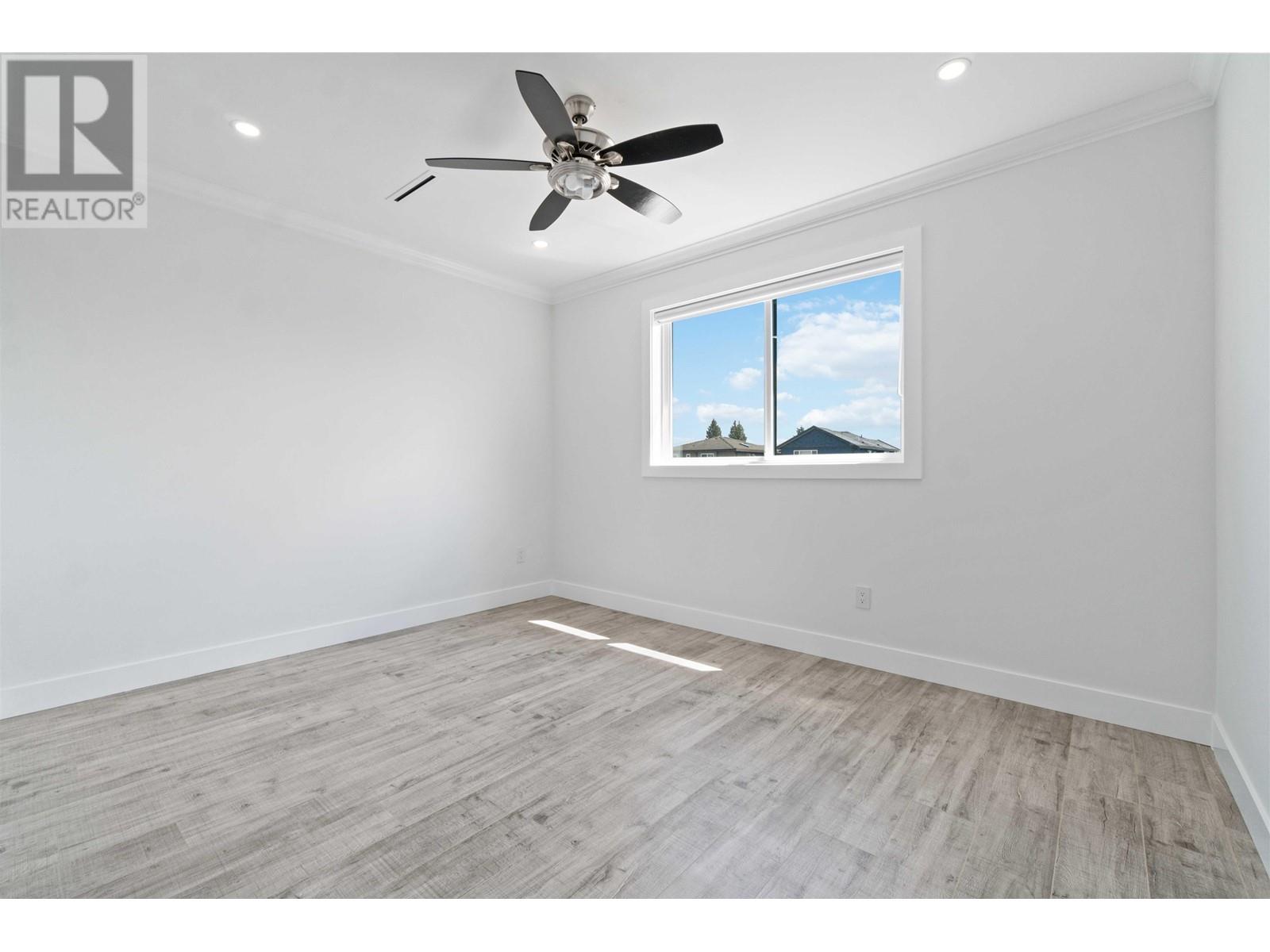 8052 16th Avenue, Burnaby, British Columbia  V3N 1R5 - Photo 18 - R2782363