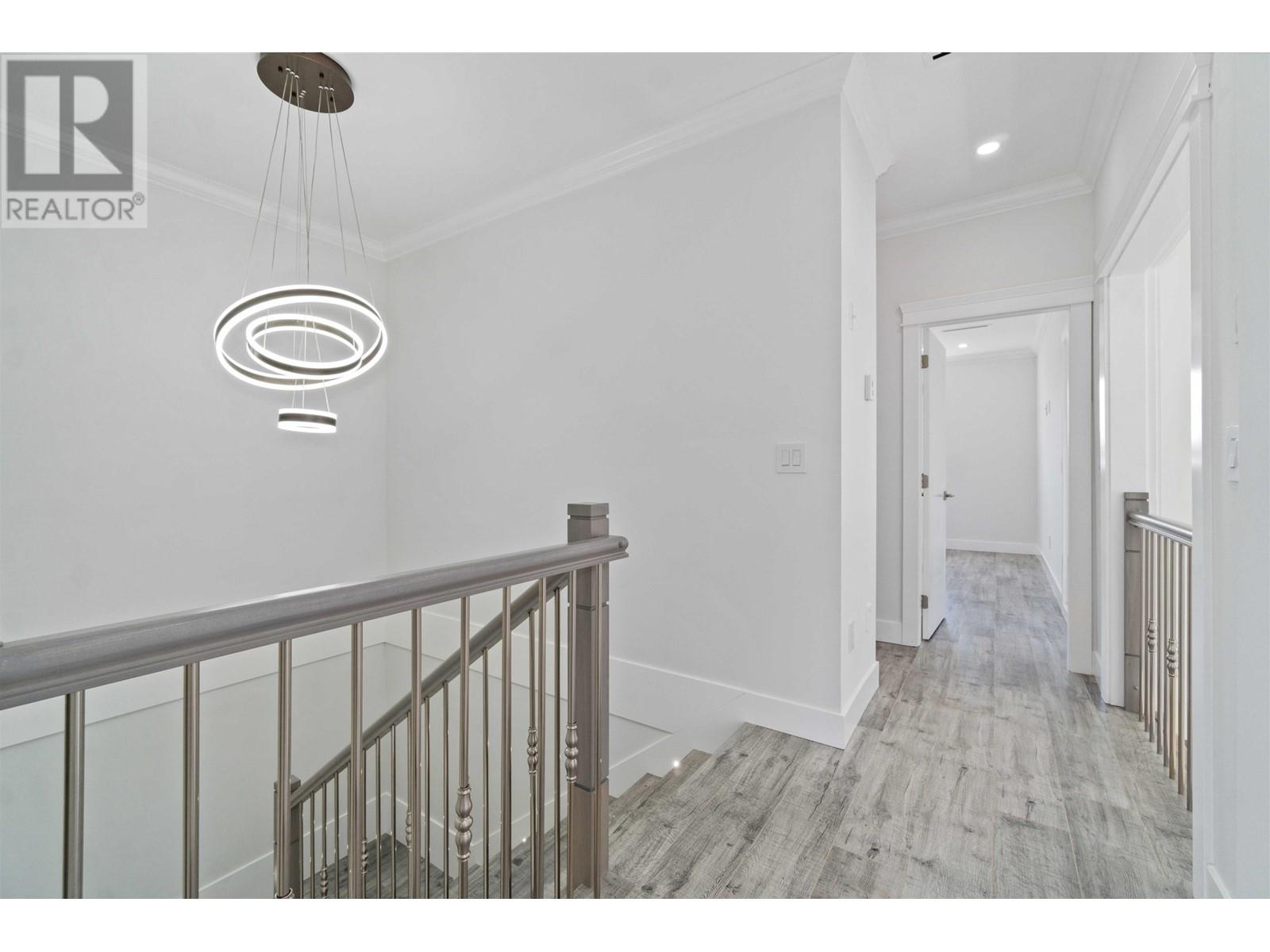8052 16th Avenue, Burnaby, British Columbia  V3N 1R5 - Photo 14 - R2782363