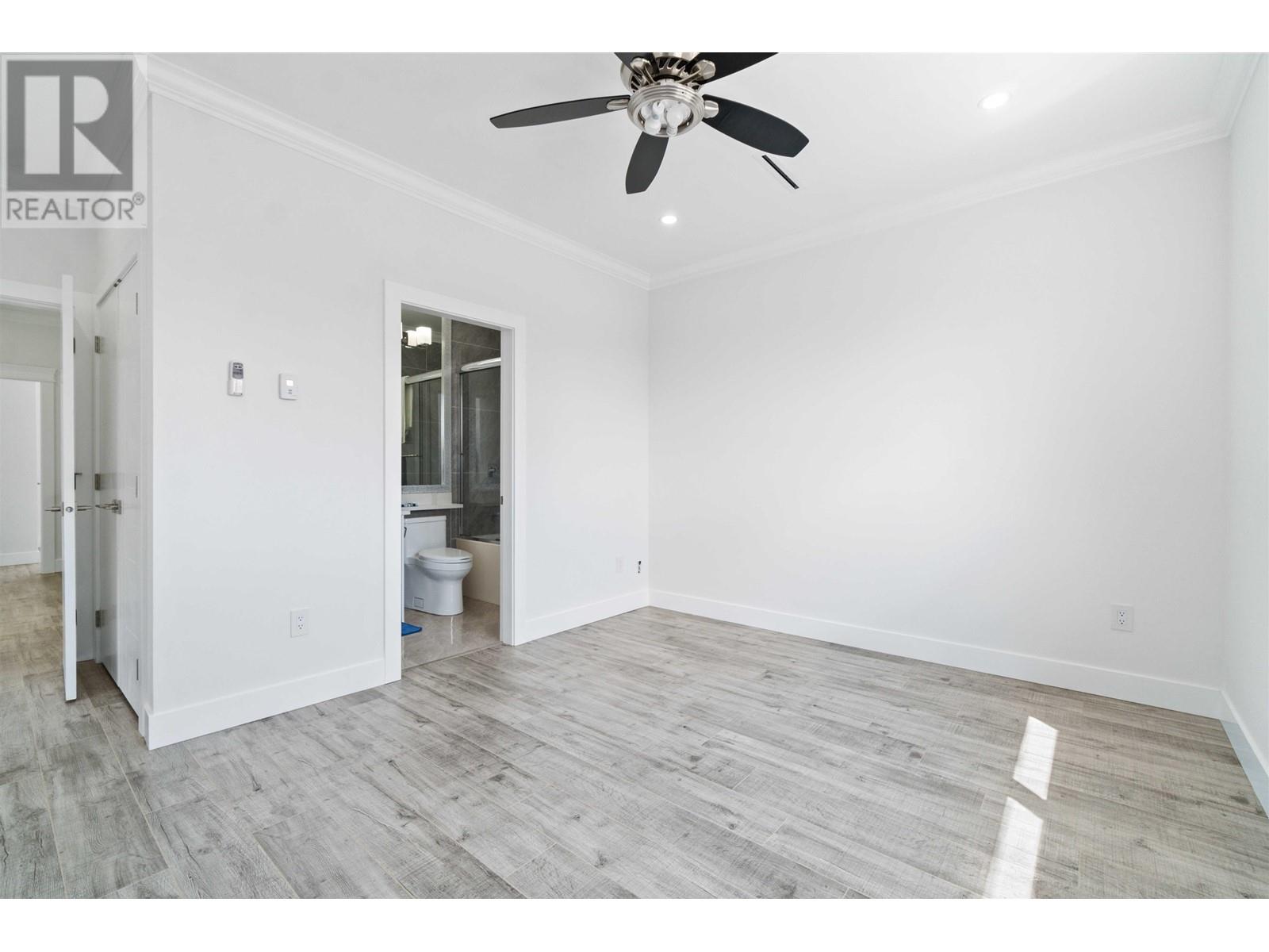 8052 16th Avenue, Burnaby, British Columbia  V3N 1R5 - Photo 19 - R2782363
