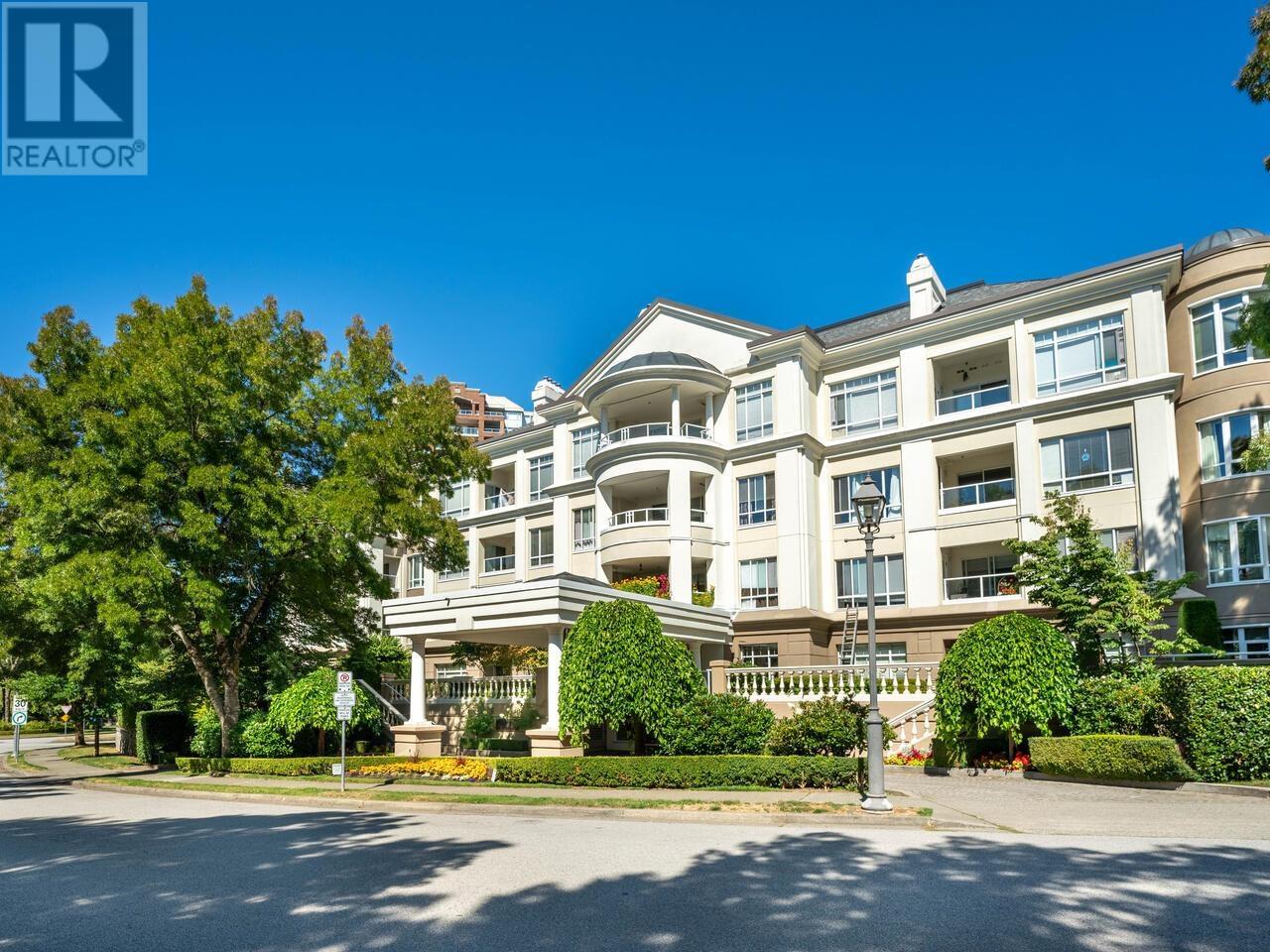 319 5735 HAMPTON PLACE, vancouver, British Columbia
