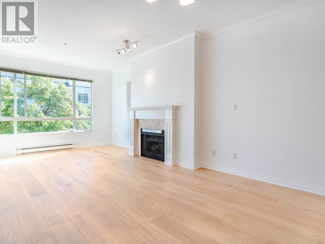 319 5735 Hampton Place, Vancouver, British Columbia  V6T 2G8 - Photo 4 - R2806636