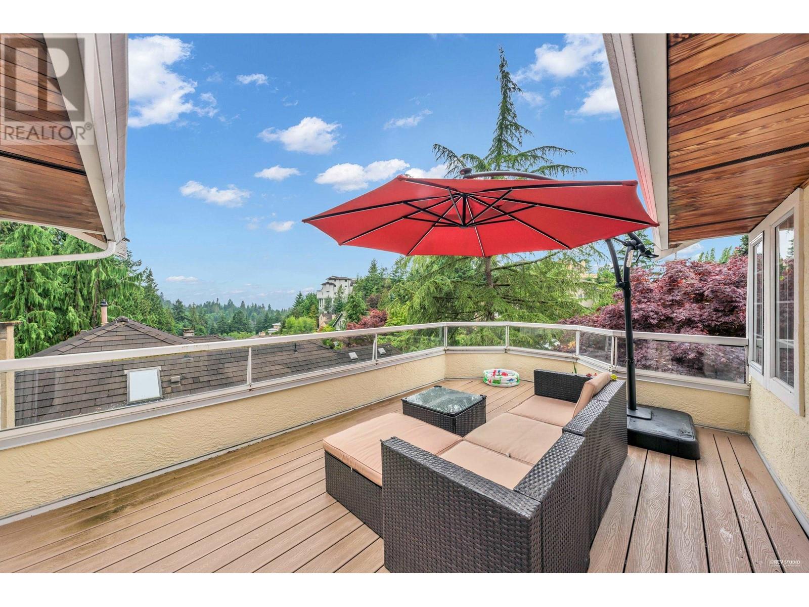 5367 Westhaven Wynd, West Vancouver, British Columbia  V7W 3E8 - Photo 2 - R2806685