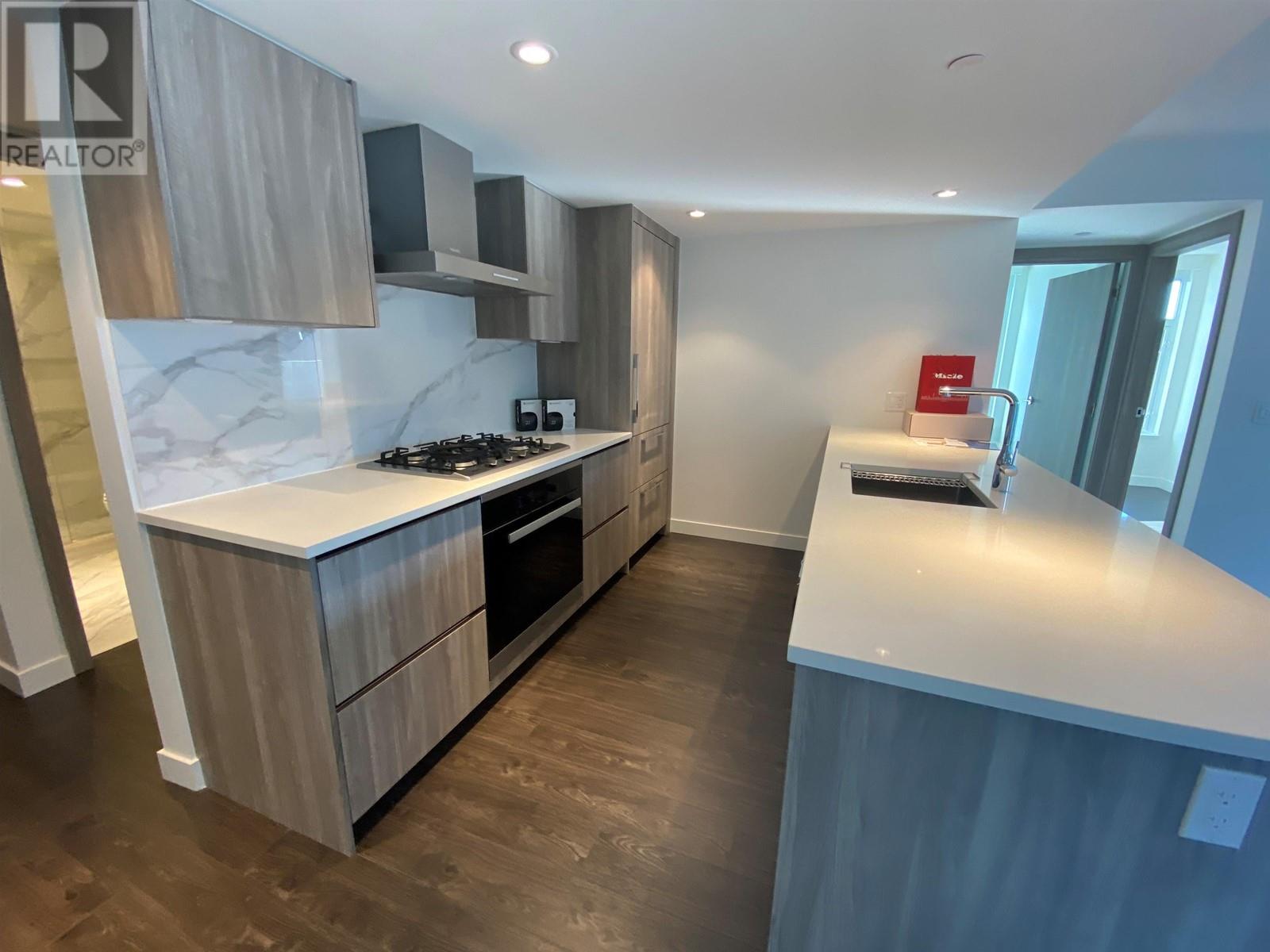 982 8608 Hazelbridge Way, Vancouver, British Columbia  V6X 0W2 - Photo 3 - R2806684