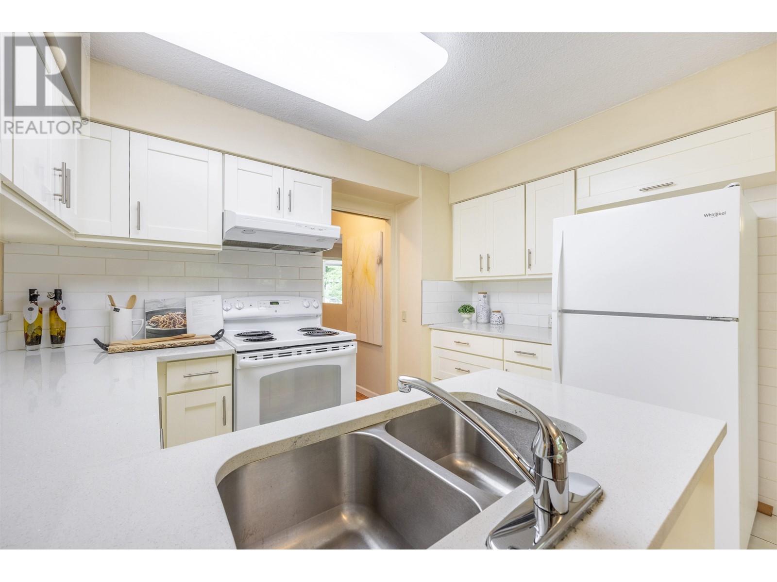 1315 Lawson Avenue, West Vancouver, British Columbia  V7T 2E6 - Photo 30 - R2806768