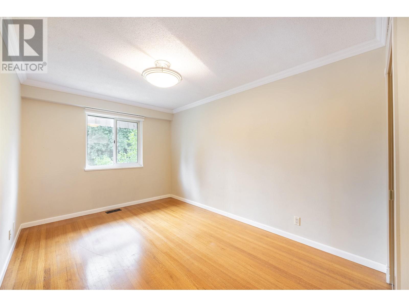 1315 Lawson Avenue, West Vancouver, British Columbia  V7T 2E6 - Photo 25 - R2806768