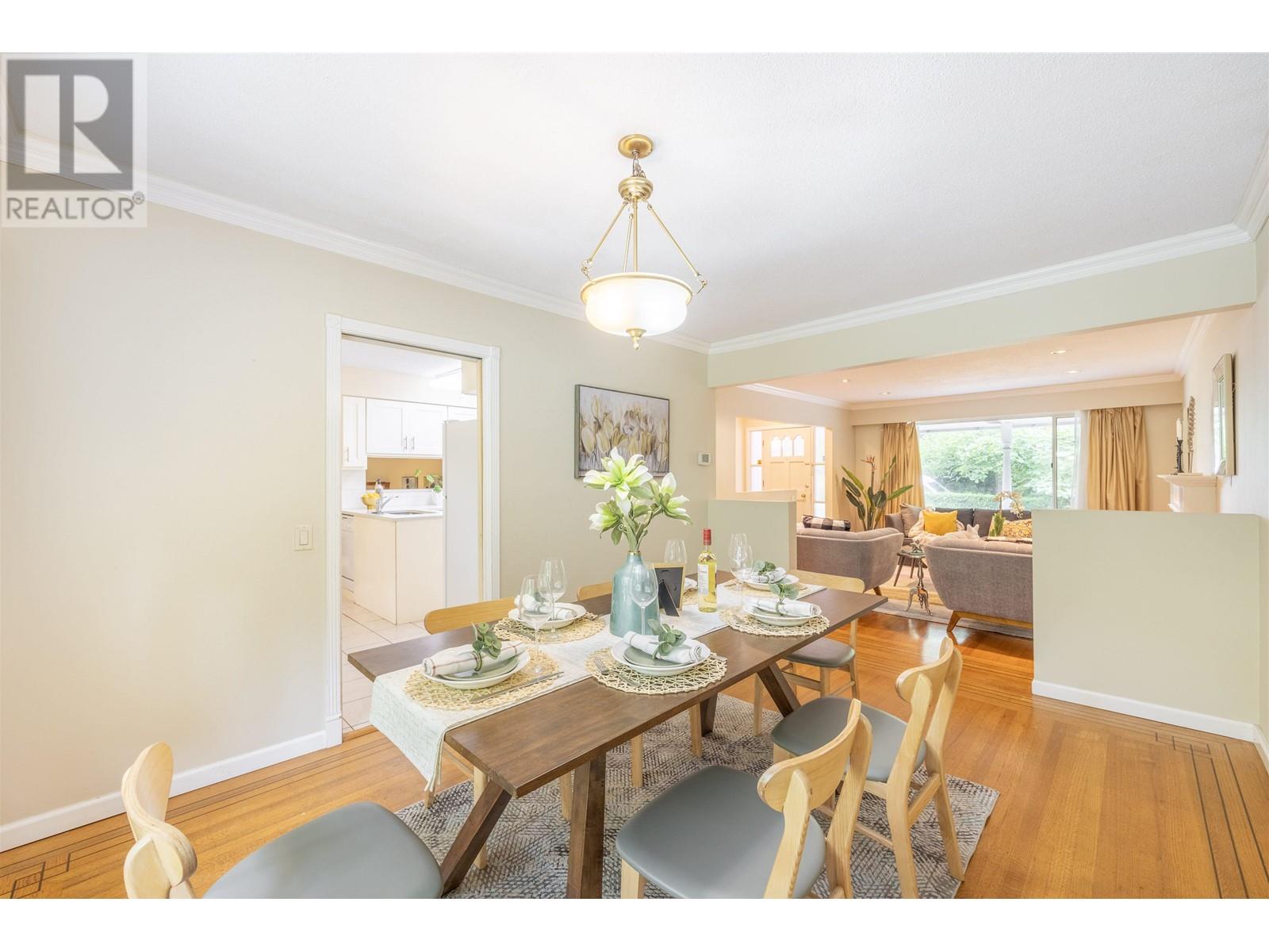 1315 Lawson Avenue, West Vancouver, British Columbia  V7T 2E6 - Photo 16 - R2806768