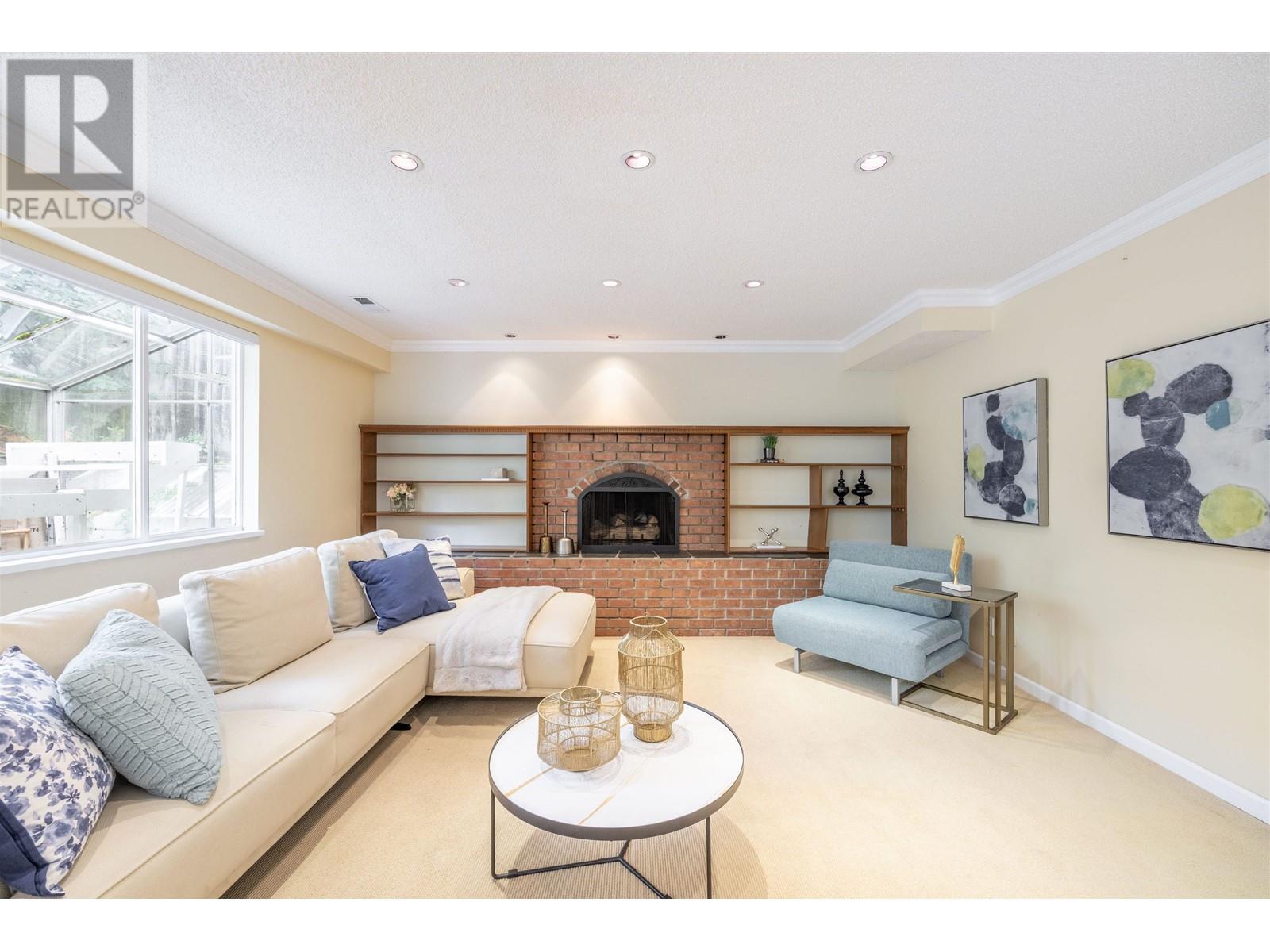 1315 Lawson Avenue, West Vancouver, British Columbia  V7T 2E6 - Photo 6 - R2806768