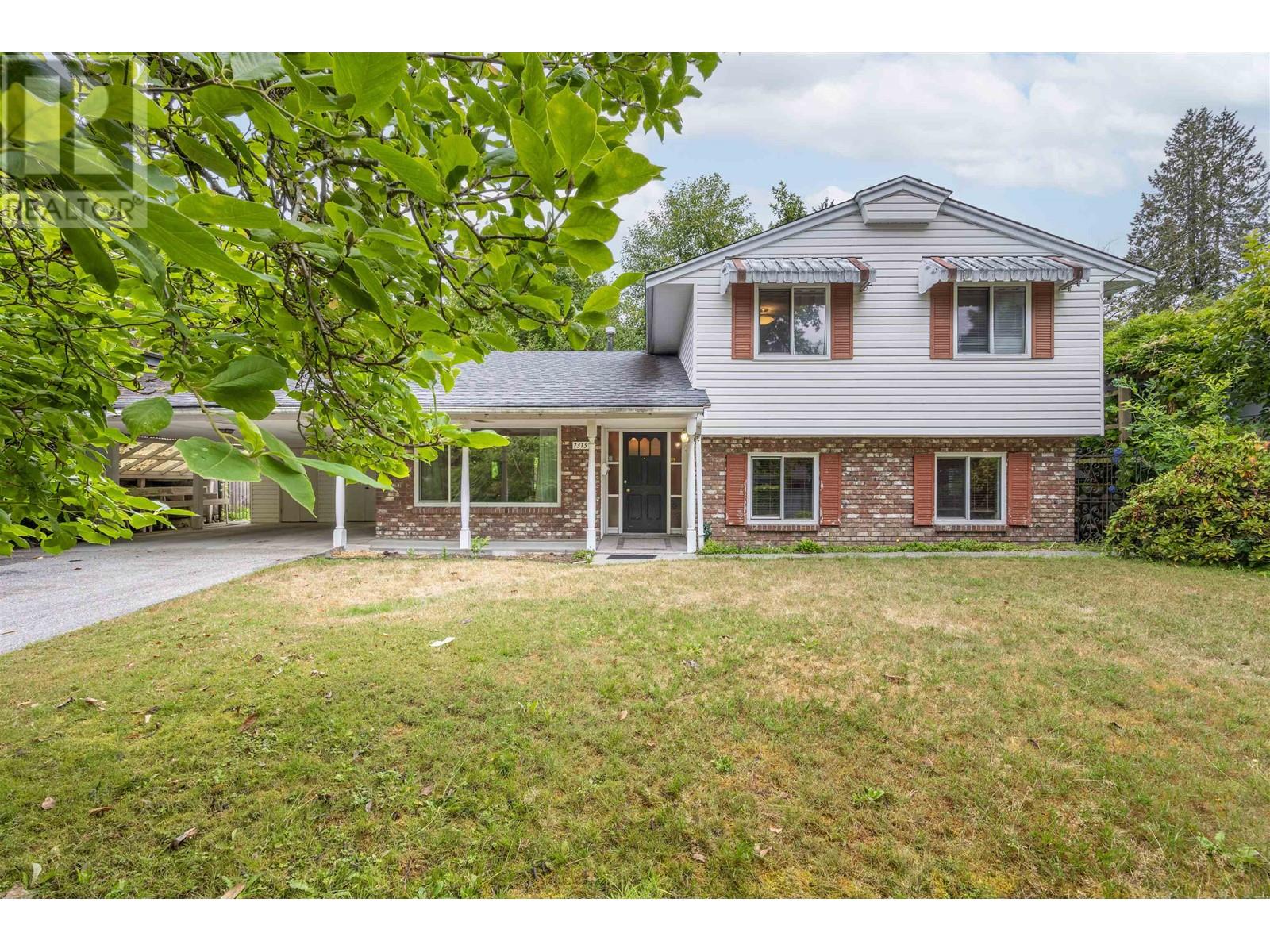 1315 Lawson Avenue, West Vancouver, British Columbia  V7T 2E6 - Photo 1 - R2806768