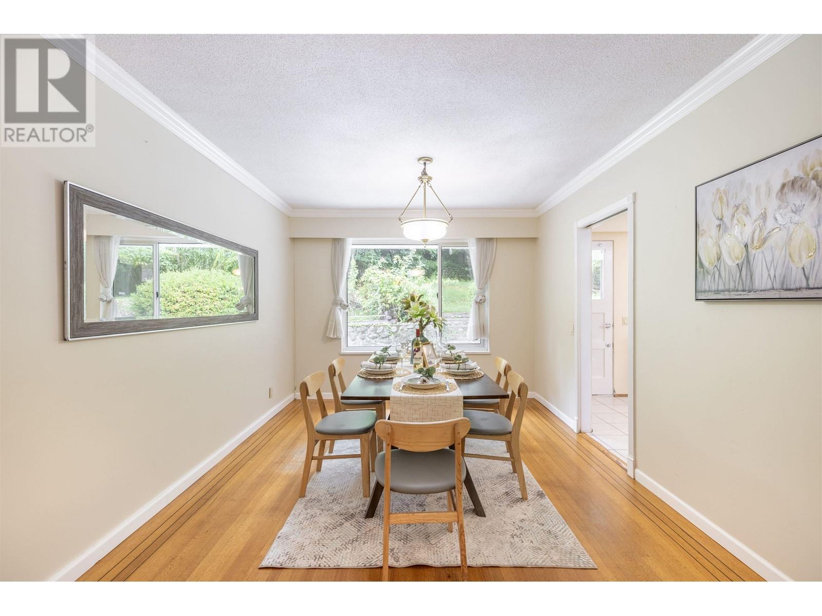 1315 Lawson Avenue, West Vancouver, British Columbia  V7T 2E6 - Photo 13 - R2806768