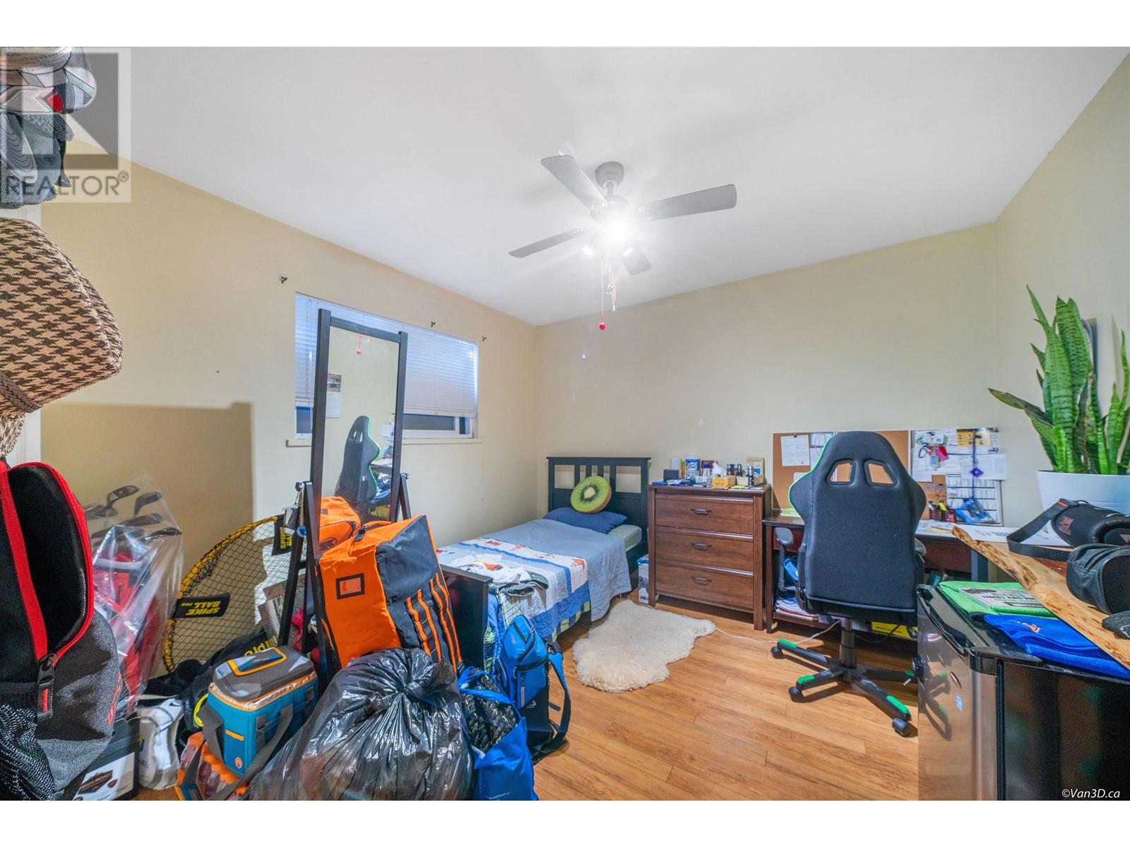 346 Blue Mountain Street, Coquitlam, British Columbia  V3K 4J4 - Photo 11 - R2806758