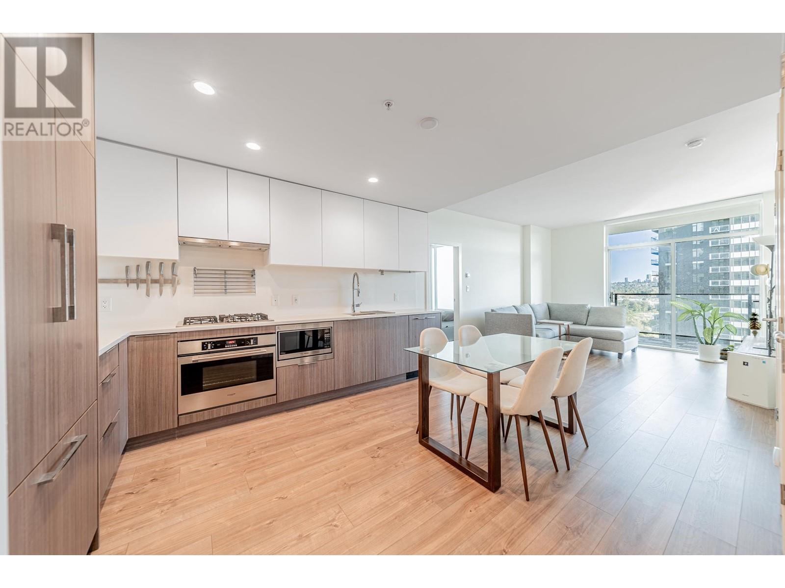 1404 4465 Juneau Street, Burnaby, British Columbia  V5C 0L8 - Photo 2 - R2806660