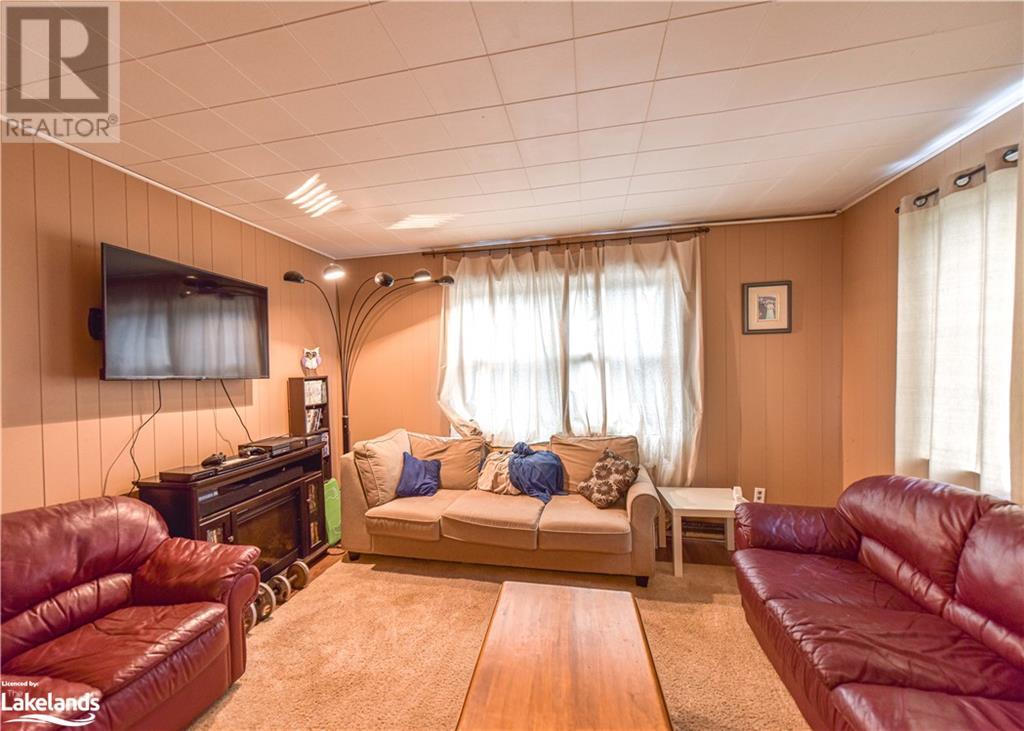 837 Memorial Avenue, Orillia, Ontario  L3V 0T7 - Photo 20 - 40468181